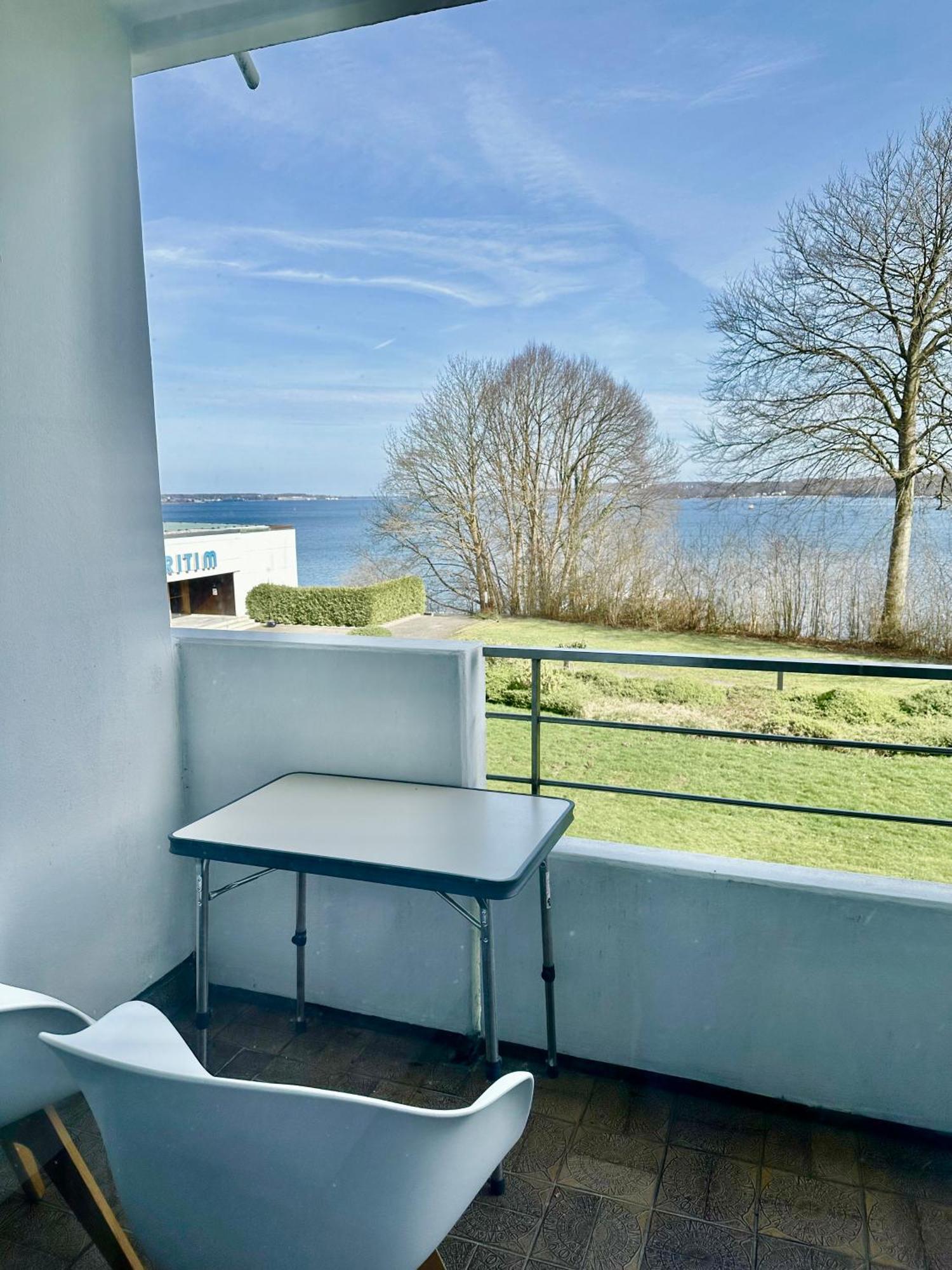 Appartement Mit Traumhaftem Kieler Foerde Blick Exteriör bild